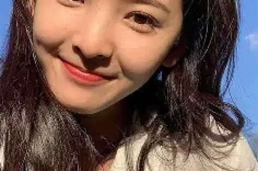 2026最新小八卦：赵丽颖礼貌送花不入场杨洋代言被秒抢圈内这些人低调又忙碌