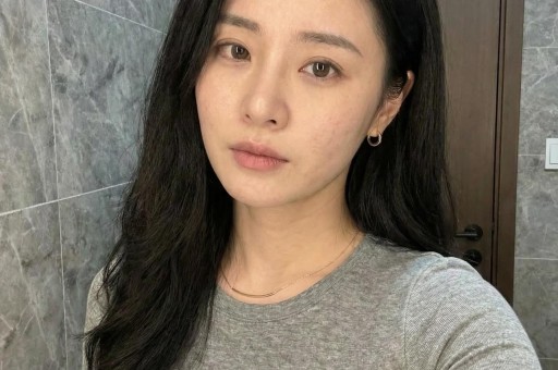 内娱清纯女星暗闯日本拍艳情戏人设碎成渣道哥实锤细节
