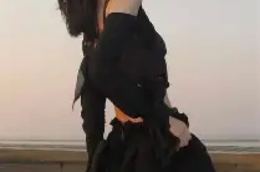 谢娜成都演唱会想看人数超35万艺人跨界为何引争议 谢娜成都演唱会想看人数超35万艺人跨界为何引争议