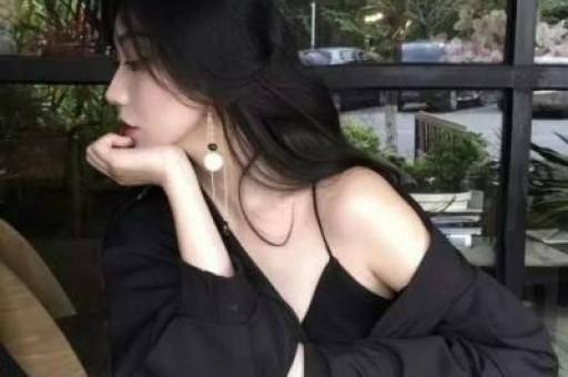 向太爆“娱乐圈大瓜”:女演员被导演白嫖男明星玩太花早早去世 向太爆“娱乐圈大瓜”:女演员被导演白嫖男明星玩太花早早去世